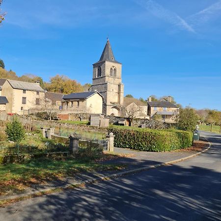 Maison De Village Estalane Castelnau-Pegayrols Exterior photo